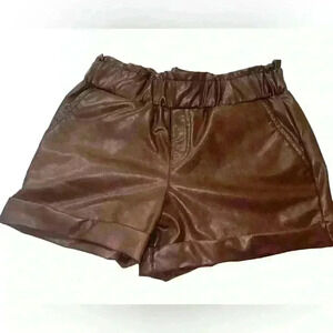 Sincerely Jules Brown Faux Leather Paper bag Cuffed Shorts Size Small